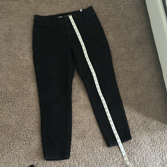 Old Navy high-rise OG street black jeans, size 4 petite - Picture 6 of 9